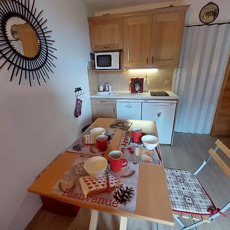 Apartment Confortable Pour 3 Pers. Avec Parking Aux Deux Alpes *